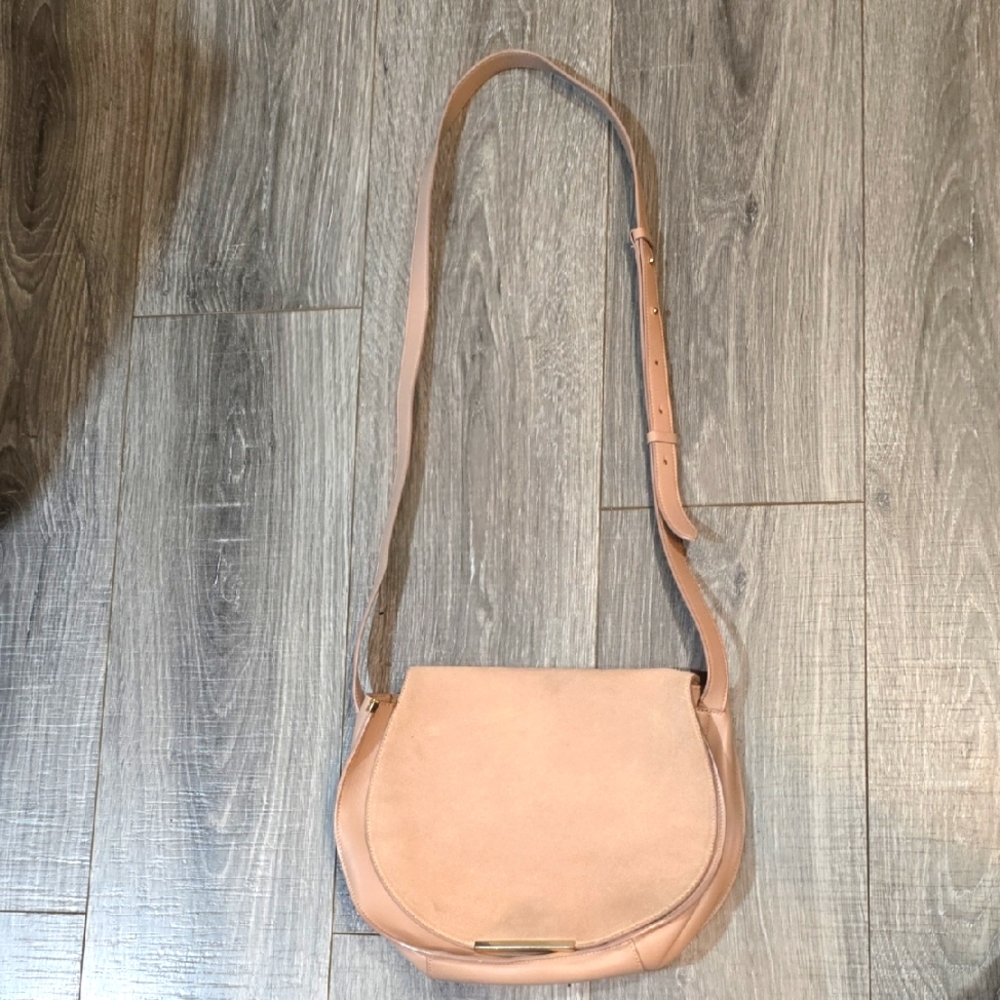 Cuyana Blush Crossbody Bag. Great Used Condition. Leather Bag.